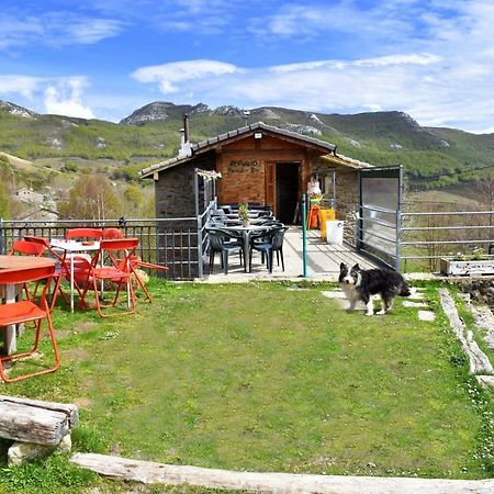 Refugio Castro Valnera Hostel Espinosa de los Monteros Buitenkant foto